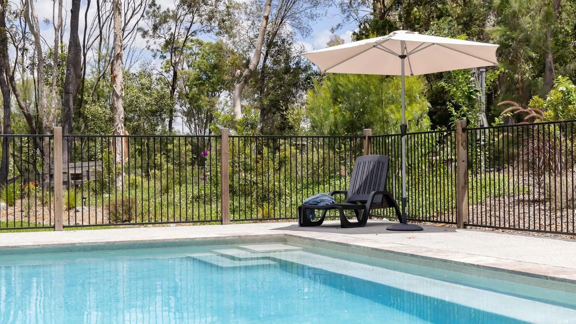 287 Lake Cooroibah Road Cooroibah Qld 4565 Australia